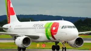 Air France-KLM și Lufthansa au depus oferte pentru preluarea TAP Air Portugal. Guvernul portughez intră în etapa decisivă a privatizării