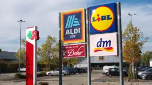 Germania, divizată în privința magazinelor deschise duminica: CDU cere liberalizarea, dar majoritatea populației se opune