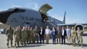 Delegație a Congresului SUA, în vizită la Baza 86 Aeriană de la Borcea. Radu Miruță: Prezența americană rămâne esențială pentru apărarea României