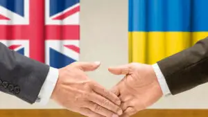 Regatul Unit și Ucraina dezvoltă împreună tehnologii AI pentru apărare. Parteneriatul ar putea avea aplicații dincolo de apărare