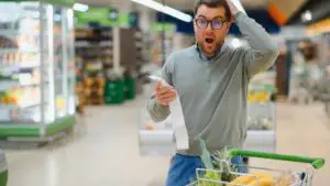 FAO avertizează: Un nou val de scumpiri ale alimentelor se apropie. Războaiele și El Niño împing prețurile în sus