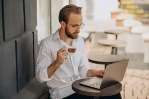 Final de an pentru antreprenori: ce faci cu profitul firmei și cum îți planifici 2027