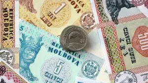 Directorii de la stat ajung la venituri de peste un milion de lei în Republica Moldova. Sporurile și bonusurile care le majorează masiv salariile