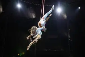 Circul Metropolitan București lansează o provocare, un spectacol care se adresează ”copiilor de la 1 la 100 de ani”