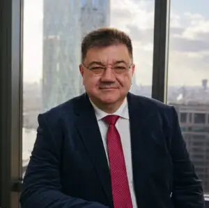 EXCLUSIV. Bogdan Maioreanu, avertisment pentru România: „Nu mai poate crește doar pe datorie și consum”. Marile riscuri pentru economie