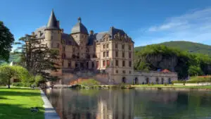 TOP 10 castele de vizitat în această toamnă! Trebuie văzute măcar o dată în viață