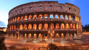 Colosseumul din Roma intră sub regim special de securitate. Furturile și tâlhăriile au determinat autoritățile să ia măsuri