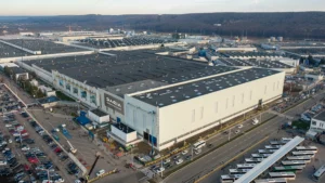 Problema care apasă fabrica Dacia de la Mioveni: Mingea e în terenul Guvernului