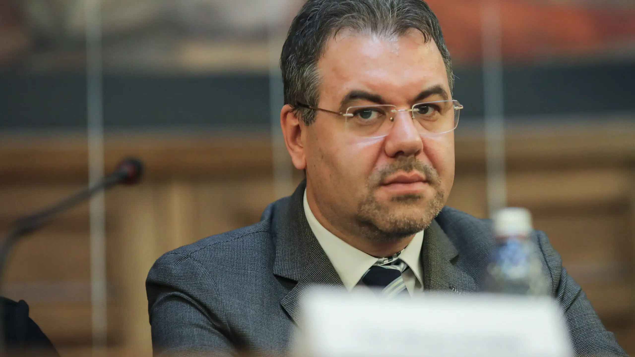 BNR: Economia se schimbă mai întâi în mintea oamenilor De ce contează percepțiile