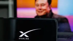 4 giganți telecom din Europa pregătesc un rival pentru Starlink. Telefoanele s-ar putea conecta direct la sateliți
