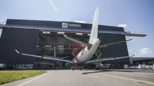O mare companie aeronautică vine în România. Sunt disponibile aproximativ 60 de locuri de muncă pentru specialiști