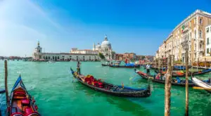 Veneția schimbă regulile pentru turiști! Cât ar putea costa o vizită de o singură zi