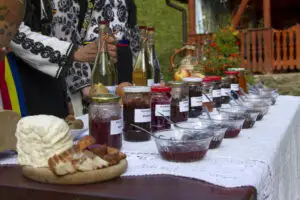 Produsele din Oltenia, aduse în fața publicului la Craiova. Trei zile de gastronomie și vin. Acces gratuit publicului