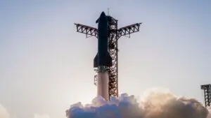 SpaceX pregătește primul zbor orbital al Starship. Racheta va transporta 26 de sateliți Starlink