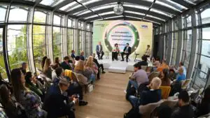 Agricover lansează o platformă financiară dedicată fermierilor. Ce servicii pot fi folosite direct de pe telefon