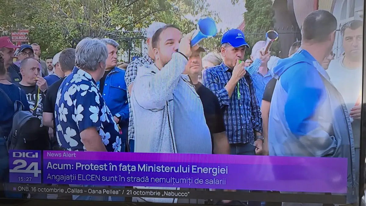 Angajații din energie protestează în București, Iași și Constanța. Ce revendicări au transmis Guvernului