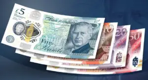 Banca Angliei schimbă banii britanici. Bufnița sau ariciul vor înlocui figuri istorice pe bancnote, precum Winston Churchill