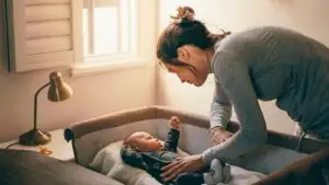 Meseria care începe când ceilalți se culcă. Cum a ajuns o tânără să câștige peste 15.000 de euro într-o lună