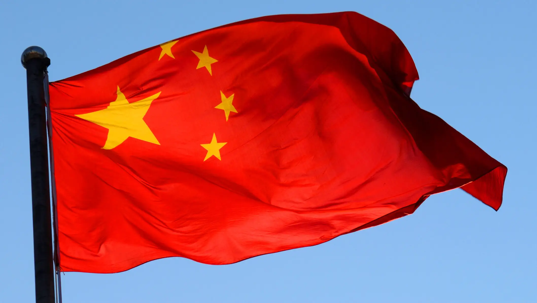 Piața articolelor de lux second-hand crește accelerat în China Marile branduri occidentale pierd teren în fața unei noi generații de consumatori