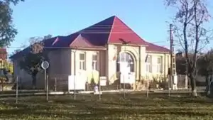 Comunele mici, în pericol să dispară de pe hartă. Primarii se revoltă împotriva comasării