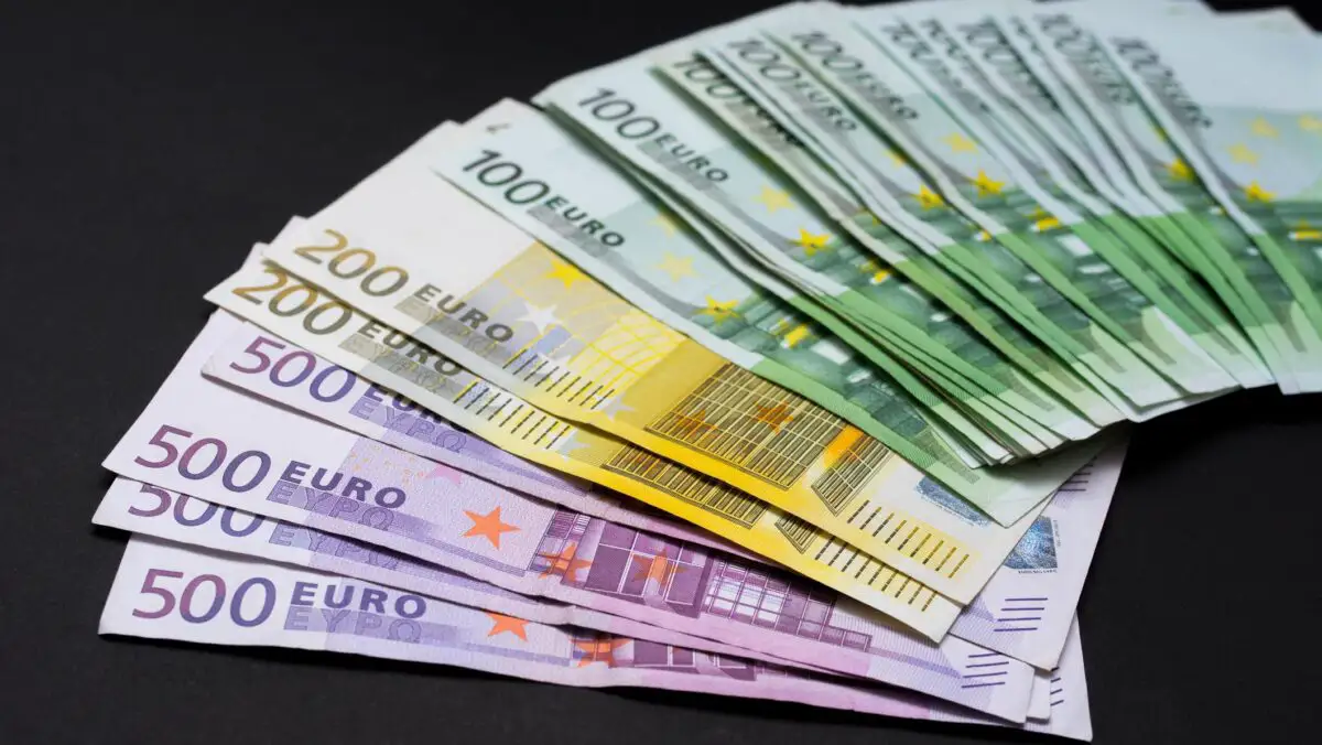 Greșeala bancară care a pus în joc peste 100.000 de euro. Ce a făcut studentul când a aflat adevărul