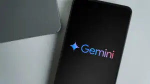 Google restrânge accesul gratuit la Gemini. Ce modele vor putea folosi utilizatorii din 9 octombrie