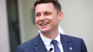 Daniel Fenechiu: Mircea Abrudean rămâne președintele Senatului după trecerea PNL în Opoziție