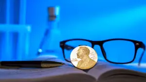 Trei cercetători din SUA și Germania au câștigat premiul Nobel pentru Medicină. Descoperirea lor permite controlarea celulelor nervoase cu ajutorul luminii