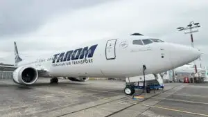 Noul Boeing al TAROM a decolat spre Chișinău. Cine a fost la bordul zborului inaugural