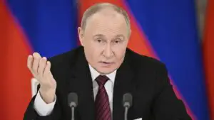 Putin avertizează Occidentul că Rusia este pregătită de război: Nu vor exista învingători