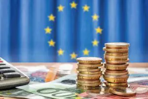 Ce stă, de fapt, în calea aderării României la zona euro. Deficitul, în prim-plan