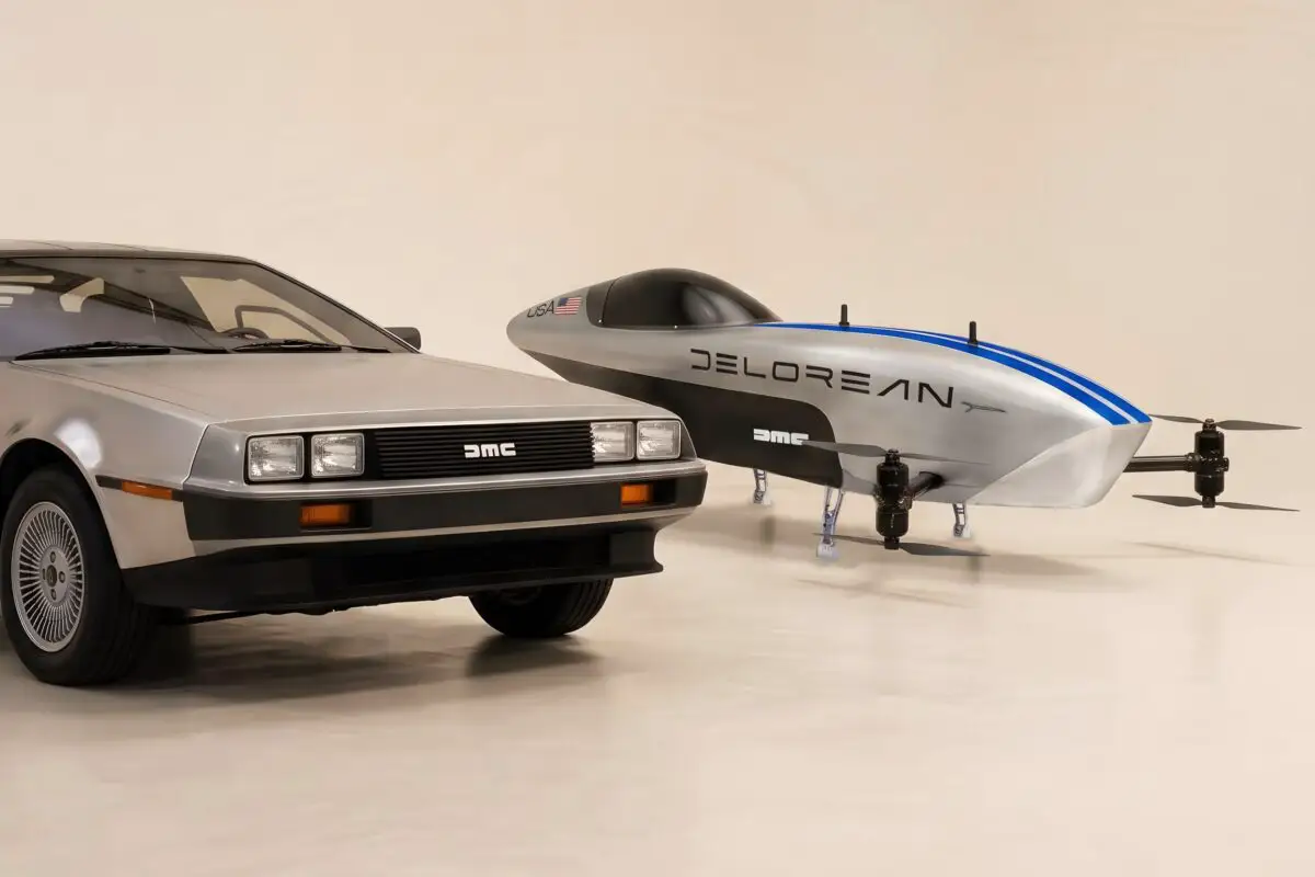 DeLorean intră în cursa mașinilor zburătoare electrice. Celebrul automobil din „Back to the Future” inspiră un nou proiect