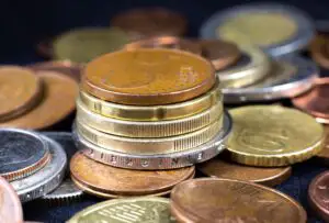 Pare o monedă obișnuită, dar calculele arată altceva. Ce se ascunde în cei 5 forinți