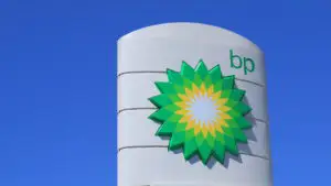 BP își majorează profitul de aproape patru ori. Câștigurile au ajuns la 8,5 miliarde de dolari în trimestrul al treilea