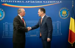 România cere consolidarea prezenței militare americane pe teritoriul său. Anunțul ministrului Apărării după întâlnirea cu ambasadorul SUA