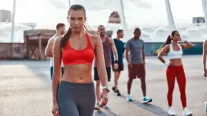 Eurostat: Tinerii din UE fac mai multă mișcare decât populația generală. Cât de des practică sport
