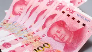 China își apără politica valutară. Europa cere ajustarea cursului de schimb al yuanului