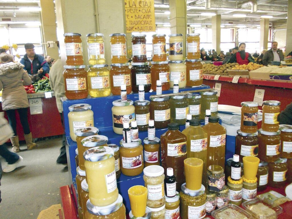 Albinele românești roiesc la export