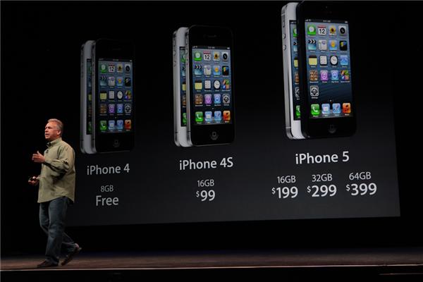 Care sunt diferenţele între iPhone 5 şi iPhone 4S