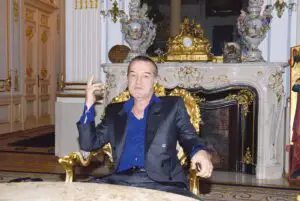 Cum vrea Gigi Becali să înfrângă criza