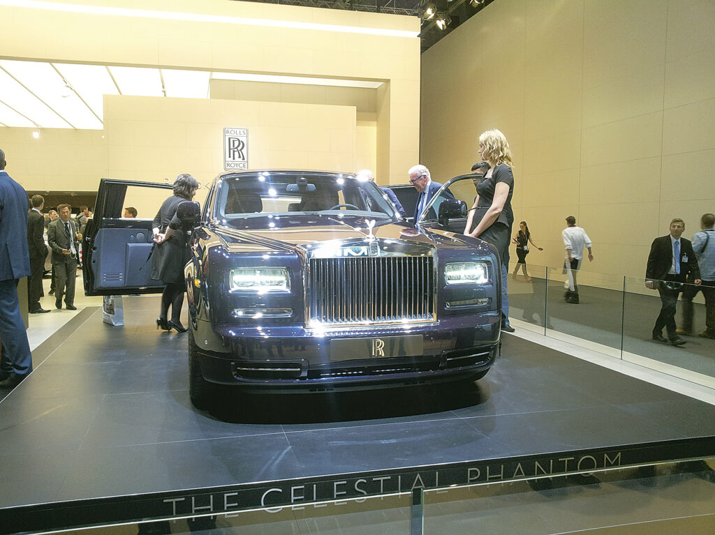 Rolls Royce Celestial Phantom: Luxul vine din cer