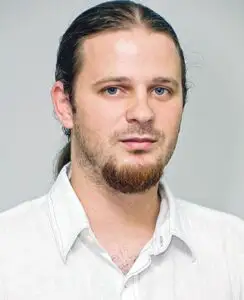 Despre bănci  și alți demoni