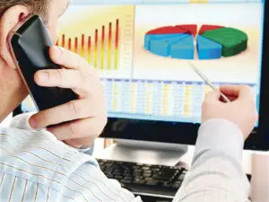 Bursa creşte în 2012, spun cu jumătate de gură brokerii