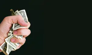 Asigurătorii vor plăti daune mai mari pentru creditul comercial