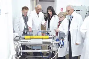 De la maşina de cusut la nanotehnologie