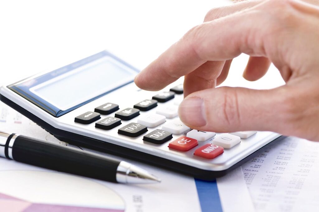 O nouă taxă pentru firme: Consultanții fiscali vor certifica declarațiile anuale de impozit pe profit
