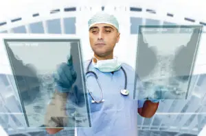 Fiscalitatea ajută abonamentele medicale, dar dărâmă piaţa poliţelor