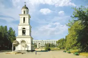 Polonia va împrumuta 100 mil. euro  Republicii Moldova cu rată de doar 0,15% pe an