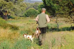 Paradisul prea sălbatic al vânătorilor străini