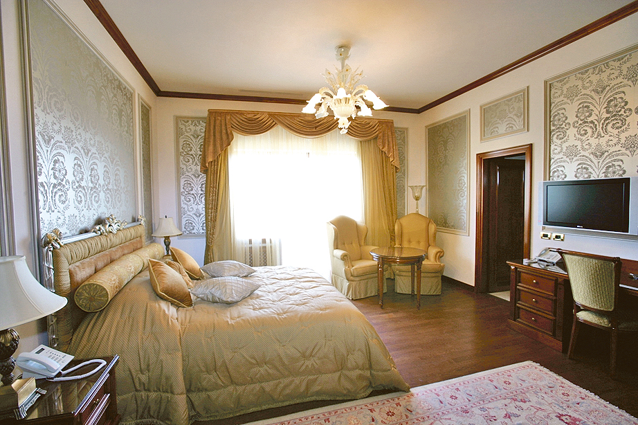 Hotelurile din România au avut în iunie unul dintre cele mai mici grade de ocupare din UE